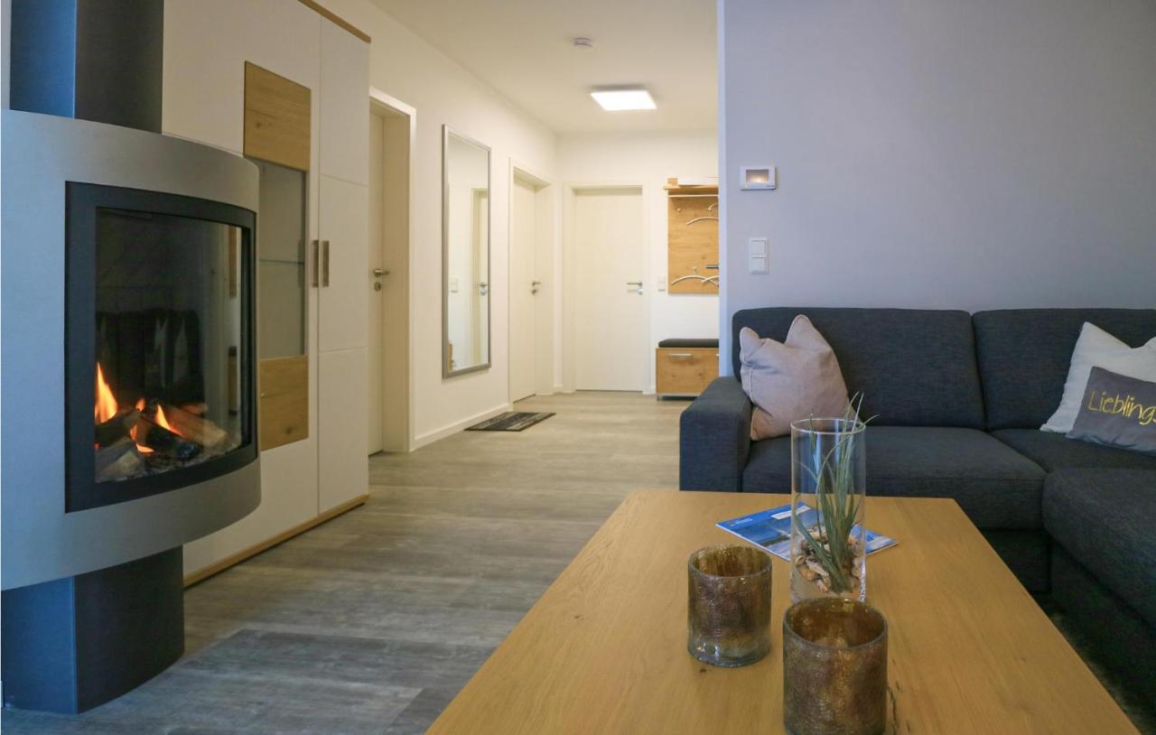 2 Bedroom Cozy Apartment In Rechlin Kültér fotó