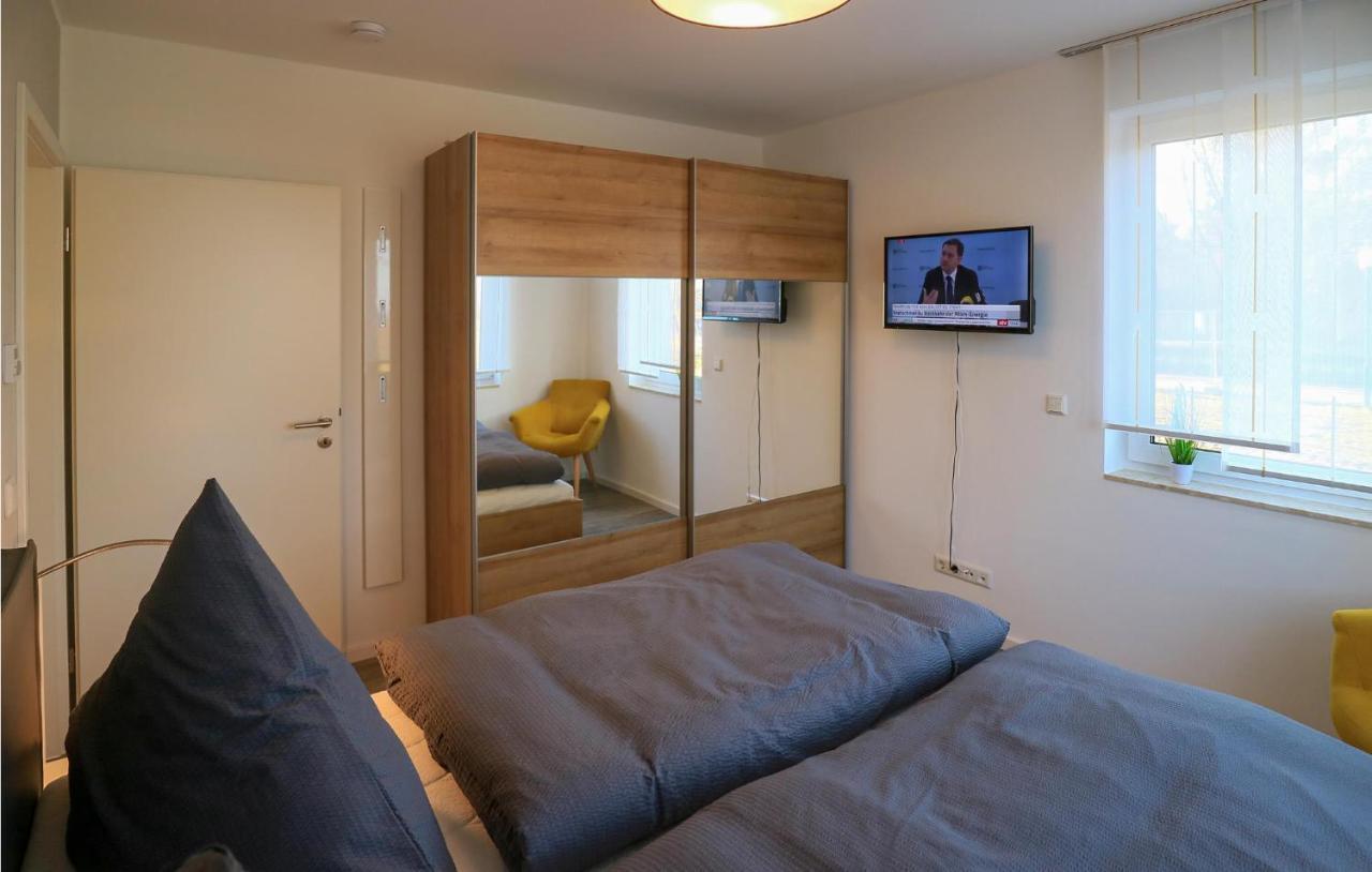 2 Bedroom Cozy Apartment In Rechlin Kültér fotó