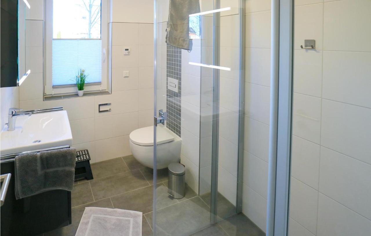 2 Bedroom Cozy Apartment In Rechlin Kültér fotó